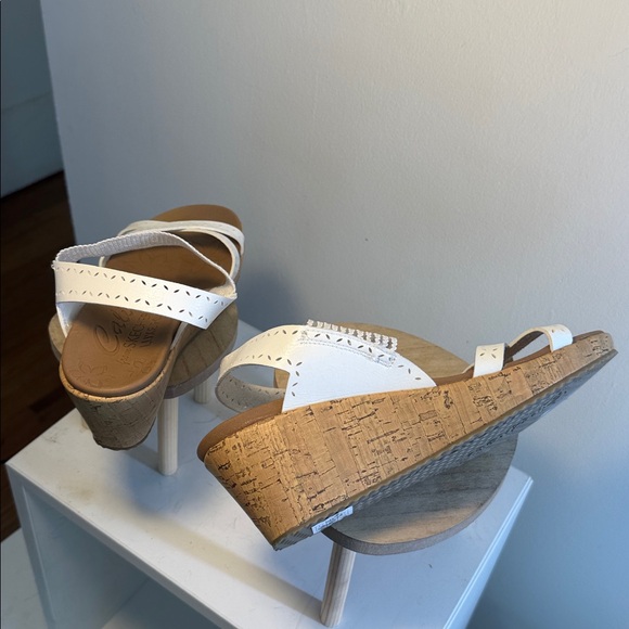 SKECHERS  WOMENS WHITE SANDALS SIZE 10 - Picture 7 of 16